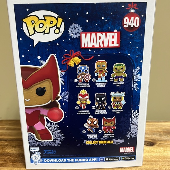 Marvel Gingerbread Scarlet Witch Funko Pop - Picture 5 of 5
